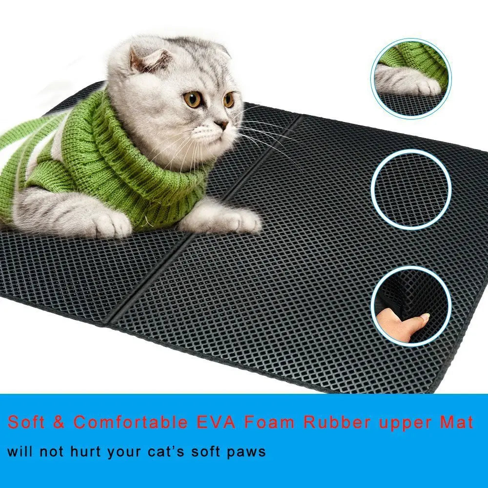 Two-layer litter mat opening for easy emptying